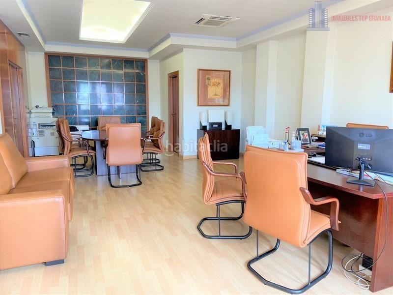 Foto b528d927-d88f-410c-82a0-4d9f9556c16c. Local comercial a de 4 a Albolote