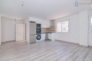 Etagenwohnung in Eva yerbabuena 1. Ogíjarespiso