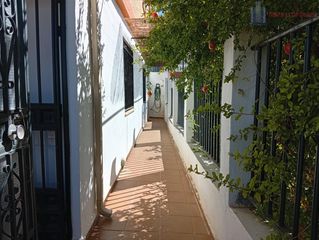 Flat  De los pinos. Huétor vegapiso