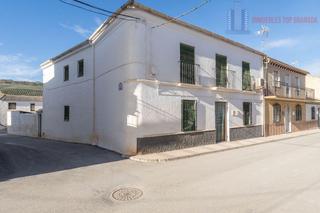 Casa a Cacín. Cacíncasa