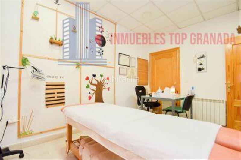 Foto d8e766d7-51c3-4412-9db7-e8a7a6b46ec8. Geschäftsraum in Cervantes Granada