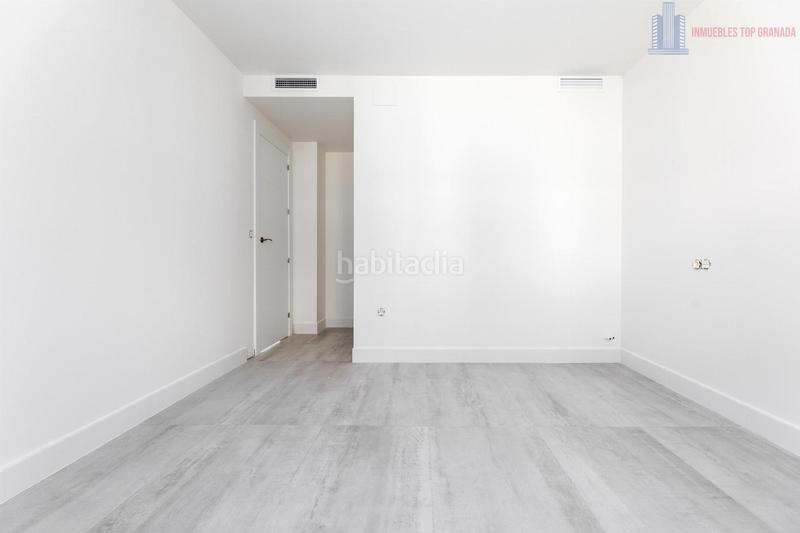 Foto 03b1cf16-79be-4c28-b3ef-d4e2e2a6d2c7. Haus mit parking in Poniente Armilla