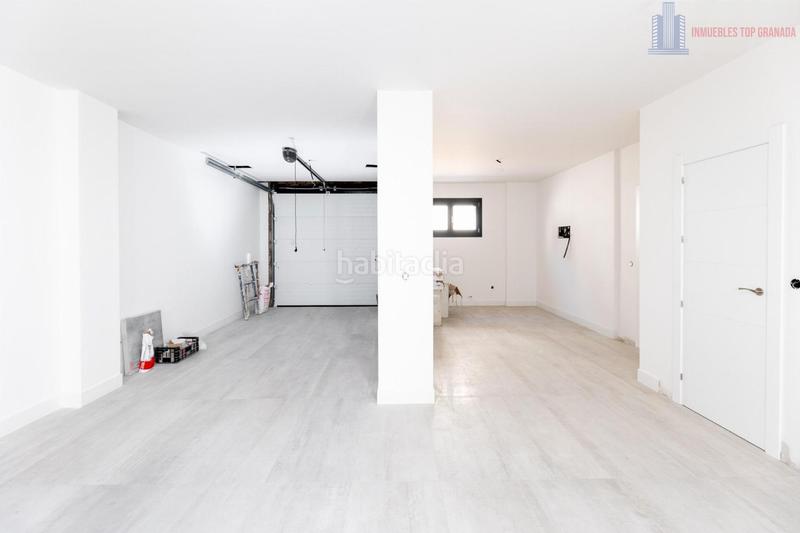 Foto 2804c446-de09-494e-9ecb-a4c526782b85. Haus mit parking in Poniente Armilla