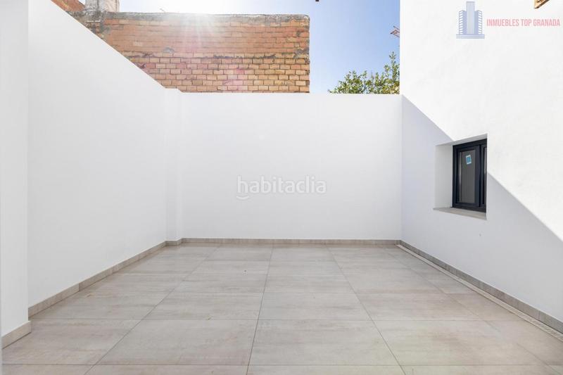 Foto f5bec782-ed0c-4f58-8b91-2e6f2e5ee34c. Haus mit parking in Poniente Armilla