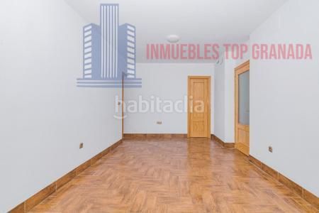 Foto a3b0127d-6d94-4097-ba02-07a58bab517f. Casa a La Zubia Ciudad Zubia (La)