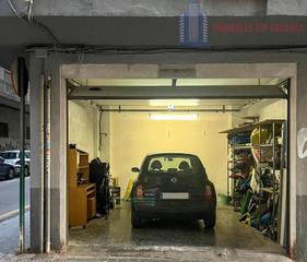Parking coche en Arabial 40. Granadagaraje