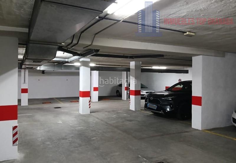 Foto 623f061b-faca-46d6-b94a-25804a04c5e0. Parking coche garaje en Santa Fe