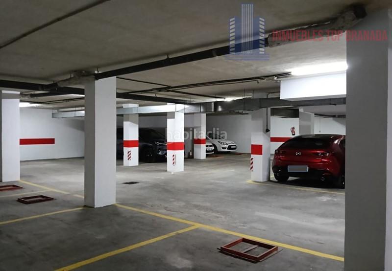 Foto ea86e74c-9f3b-4f7e-8140-34b6e1bbfb95. Parking coche garaje en Santa Fe