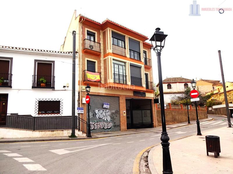 Foto acc7d28c-7f99-42d0-a739-1b57e67aaa0c. Alquiler local comercial la zubialocal en La Zubia Ciudad Zubia (La)