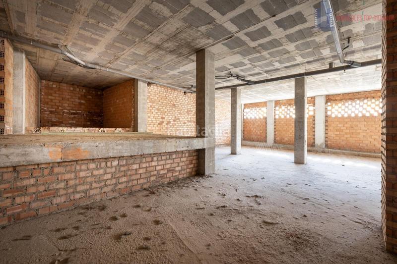 Foto 235a7e87-0e96-4fd9-8d7f-7b5e76da19a1. Local comercial a baja a Ogíjares