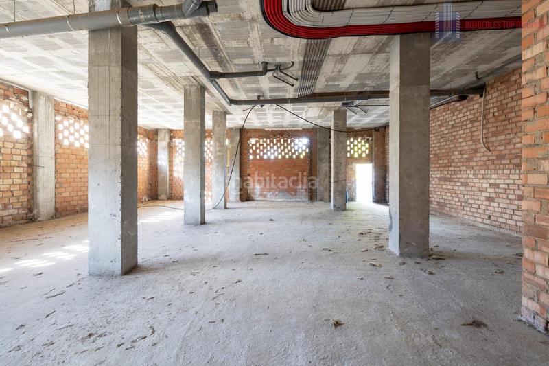 Foto e22ea37f-71ef-4df1-90a1-b6814f505dd6. Local comercial a baja a Ogíjares