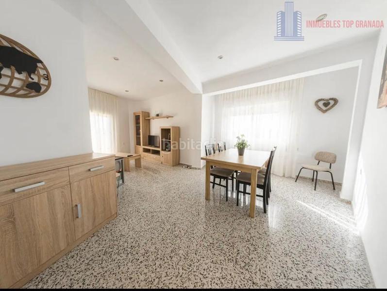 Foto b8ef3ebb-f9f8-4294-a660-3840d02be119. Etagenwohnung in Plaza de Toros Granada