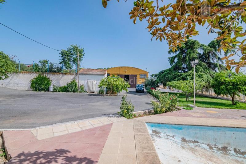 Foto 18789e3a-c48c-4d3e-a695-a7e0860bef46. Business premise in Urbanizaciones Alhendín