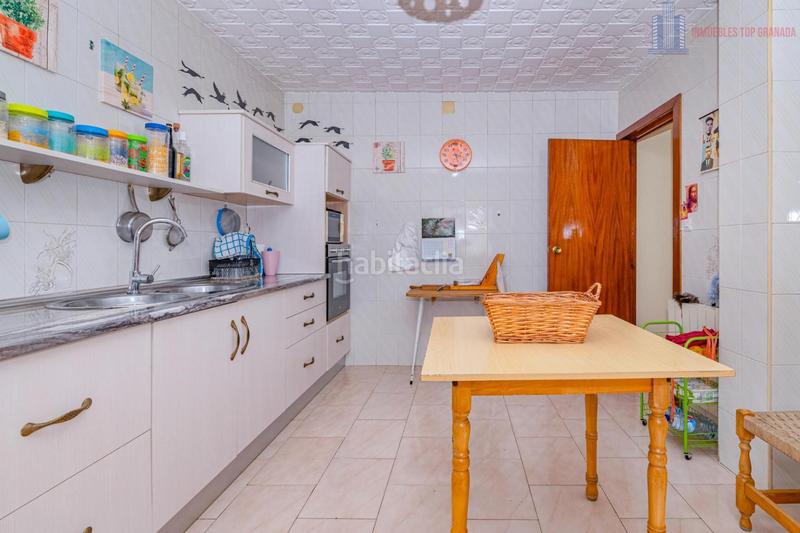 Foto 5768ead8-76ef-4c34-86fc-e486b84be38a. Business premise in Urbanizaciones Alhendín