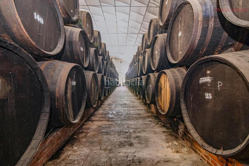 Foto dc70097f-3b48-41ab-8f8b-e59041842780. Business premise in Urbanizaciones Alhendín