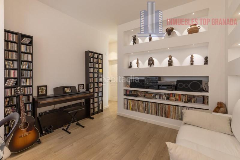 Foto 3ffd81cc-33d5-4e83-84a2-641e03db65ba. Casa amb calefacció aparcament a Haza Grande Granada