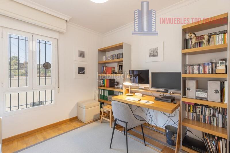 Foto ec9daa24-a912-4cbb-b860-b52055293480. Casa amb calefacció aparcament a Haza Grande Granada