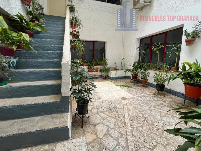 Foto f87b065d-a5e6-4ccb-8fa8-6de8dd7b071f. Casa adossada a moredas 13 a Dúrcal