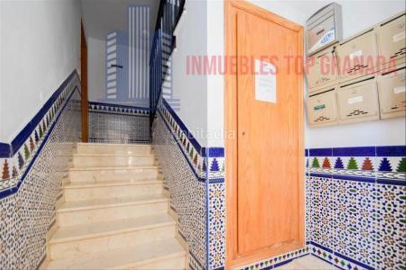Foto cb2c80f1-faf1-4efb-b3dd-e36dd439dcc1. Piso en petunia 4 piso en Poniente Armilla