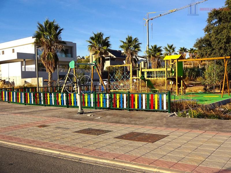 Foto 43469edf-d959-4a62-9bb1-c8b59a27c99f. Terreno residenziale in Peligros