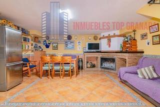 Casa a La Zubia Ciudad. La zubiacasa