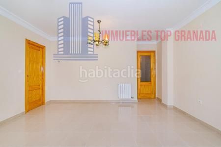 Foto 0523c649-948a-4c67-a6d1-cb8bf1b35d70. Flat with heating in Atarfe