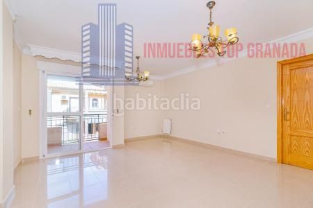 Foto 833b083c-258f-4ef2-a990-45e170b0b5da. Flat with heating in Atarfe