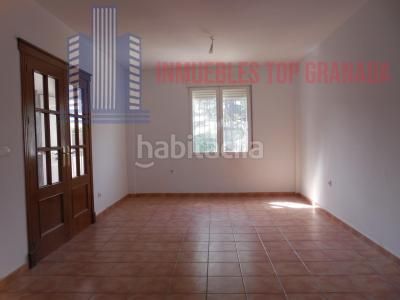 Foto 61d7c3eb-de52-45af-af2f-c85f4b4dd30a. Casa a d 33 a Padul