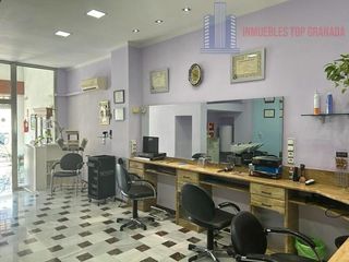 Local commercial à San pablo  33. Atarfelocal