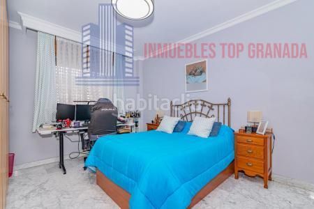 Foto a60bb3f0-18c3-4293-b79b-7305a10c7e8c. Casa amb aparcament a Maracena
