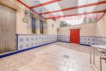 Foto ad3462f0-edad-426c-a9ae-4f2bd3741c70. Casa amb aparcament a Maracena