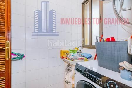 Foto ff0a6345-84e1-4476-80d4-045be23b6441. Casa amb aparcament a Maracena