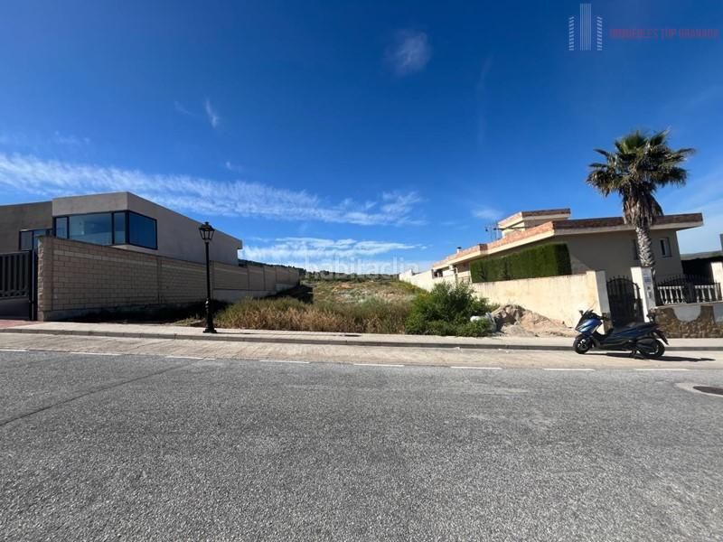 Foto fd7bb7ef-1bb5-4b49-9efa-6d3861f72aa9. Terreny residencial a Dílar