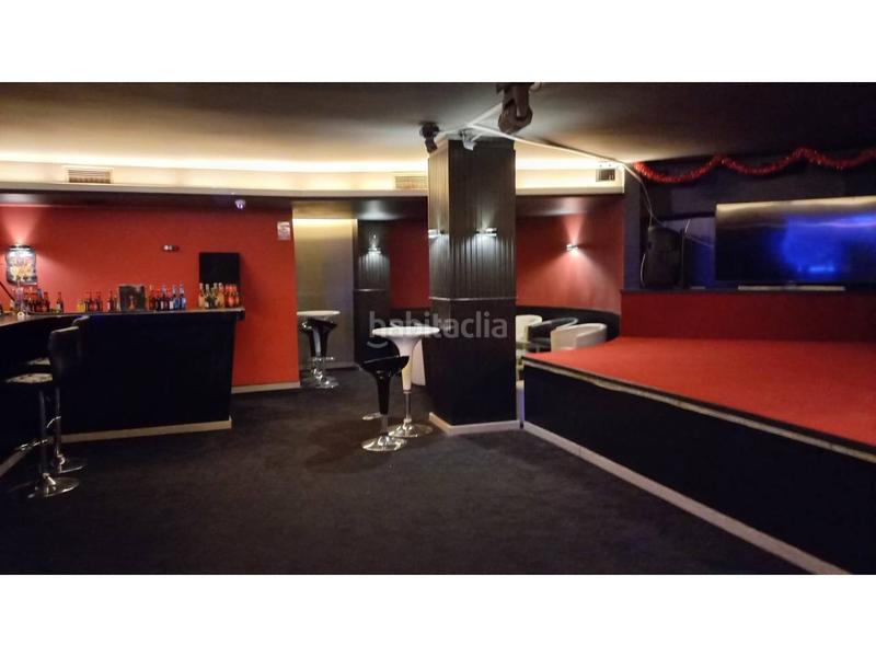 Foto 96eafe4b-9ff7-4f1d-8560-32181d7360a0. Locale commerciale in josep carner 1 in Font Verda Granollers