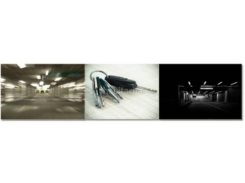 Foto 7973e93d-25d9-4fdf-a304-c85188ac3ff9. Alquiler parking coche en Ponent 41 plaza de párking Ponent blaus en Granollers