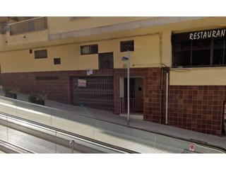 Aparcament cotxe a Carles riba 1. Garaje en venta 470 m2