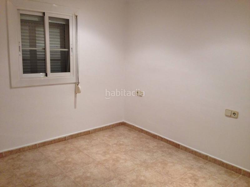 Foto cc0542a5-6e6c-42ce-b339-3232084e31de. Piso  en venta con inquilino casas baratas en Granollers