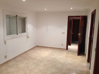 Appartamento in Calle gabriel ferreter 1. Piso en venta con inquilino granollers casas baratas