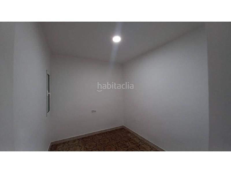 Foto 3663de04-885f-44dc-b253-0bc58cae8099. Appartamento in Les Arenes - La Grípia - Can Montllor Terrassa