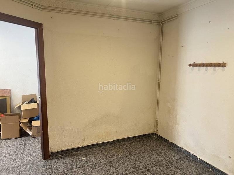 Foto 235b70b8-500b-4ee4-8ceb-4c11178d7f8f. Semi detached house with heating in Canovelles