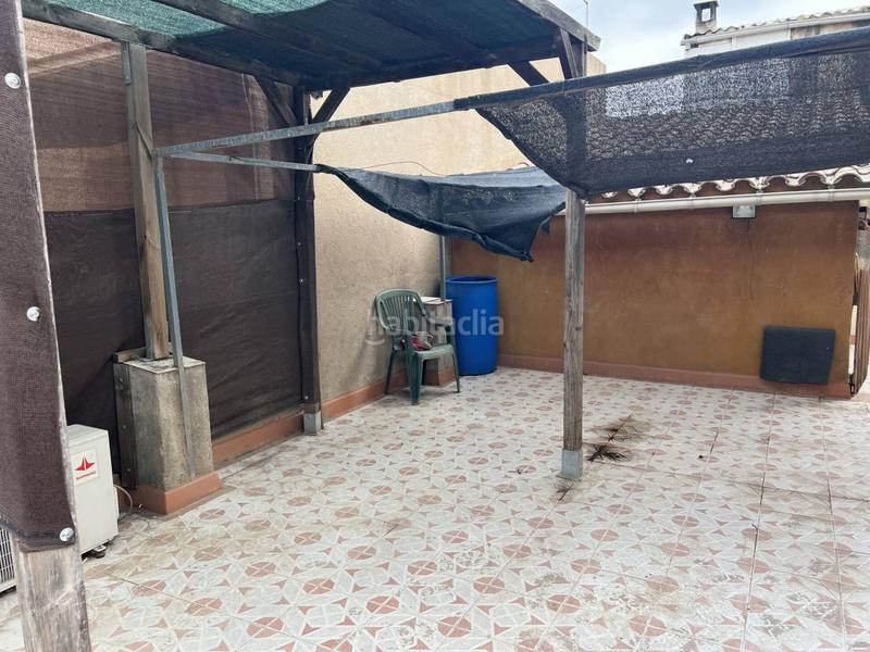 Foto c6998ad6-f363-455e-a114-6f7b99edfba8. Semi detached house with heating in Canovelles