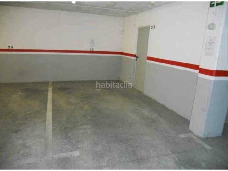 Foto 02b682cc-ffbe-4501-9f6d-215797082477. Autoparkplatz in illes medes 24-26 in Franqueses del Vallès (Les)