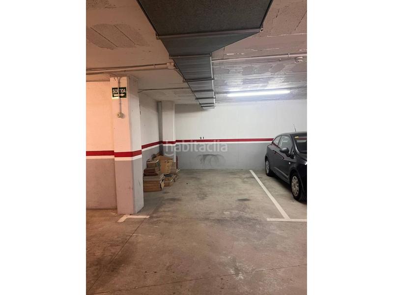 Foto 314479c2-ec6e-4f75-b3f6-0f84e95ae04d. Autoparkplatz in illes medes 24-26 in Franqueses del Vallès (Les)