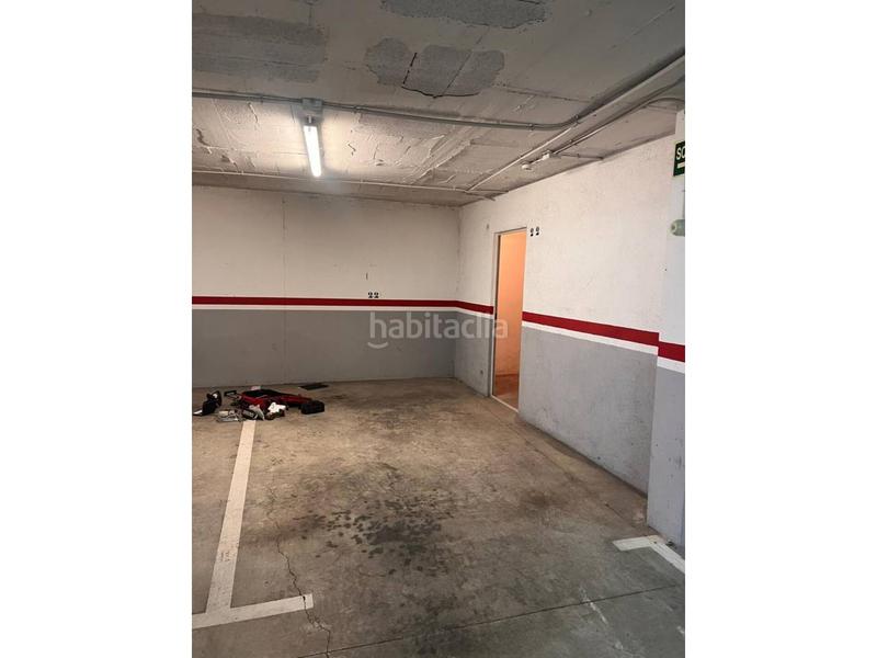 Foto ebde9db3-c7a2-4122-a6d2-1f0a94b09400. Autoparkplatz in illes medes 24-26 in Franqueses del Vallès (Les)