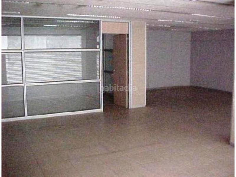 Foto e1a22110-9ee5-4285-82bd-037b99362ddd. Local commercial dans Montornès del Vallès