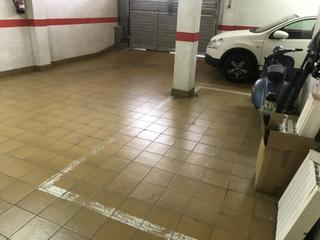 Aparcament cotxe  Verge de núria 22. Plaza de aparcamiento en vilanova del vallès