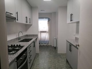 Pis a Calle ceclavín 5. Piso en canovelles c. ceclavin
