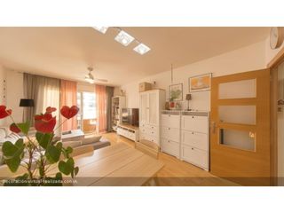 Appartement  Calle josep piñol 6. Piso granollers josep pinyol