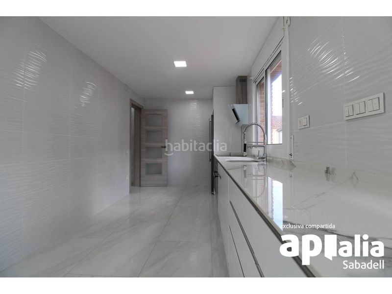 Foto 913b3318-40d9-4549-80bf-7f21cbf364b6. House in calle pirineus 56 in Ca n´Esteper-Can Gorgs-Can Gorgs II Barberà del Vallès