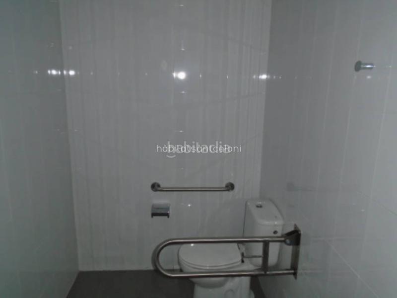 Foto 6cd62cb9-0096-4911-9847-bf1d63dbfd7b. Local comercial a rei en jaume 137 a Cardedeu